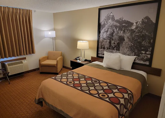 Super 8 By Wyndham 2*