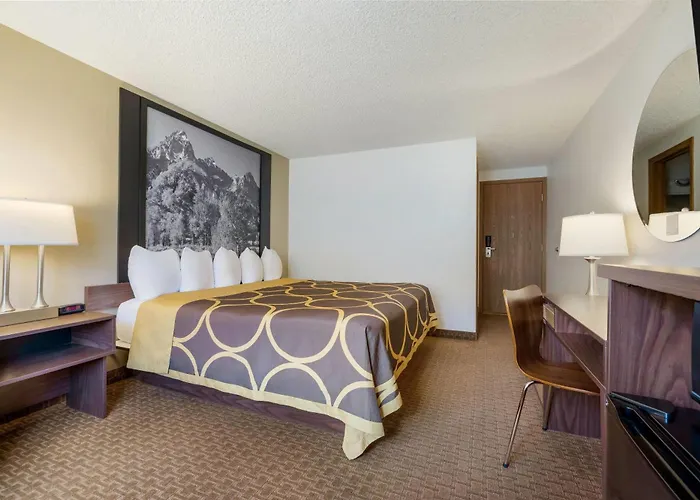 Super 8 By Wyndham 2*