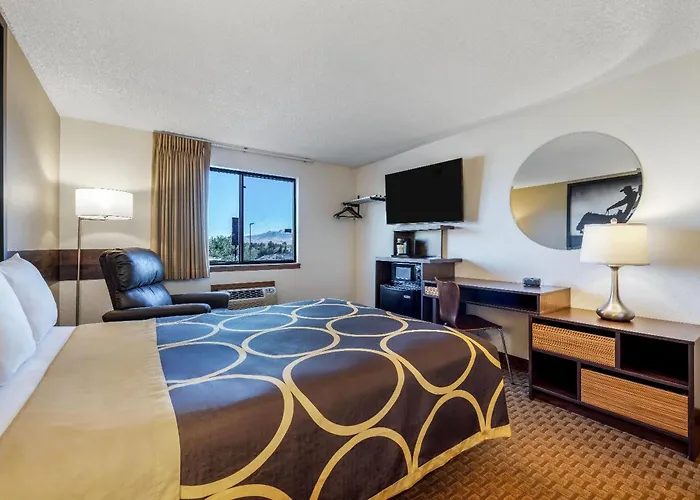 Super 8 By Wyndham Cody