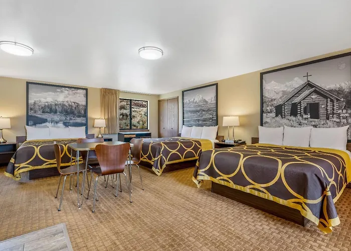 Hotel Super 8 By Wyndham